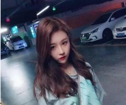 网红最新花絮视频,幕后趣事尽收眼底