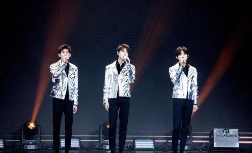 tfboys与明星同台,明星阵容璀璨共舞