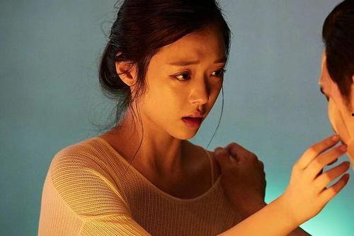 能给明星下蛊拿,揭秘明星背后的神秘力量