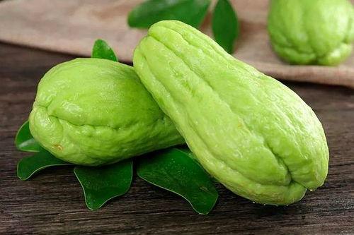 看别人吃佛手瓜,见证舌尖上的清新与甘甜