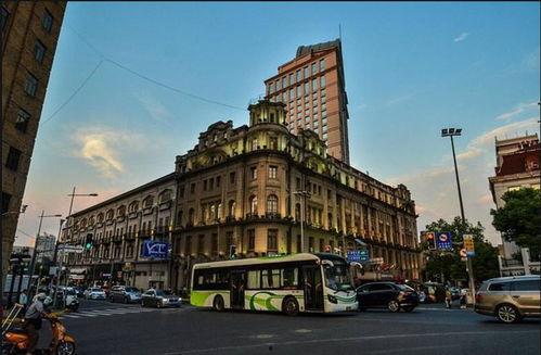 上海头条老洋房在哪里,上海头条带你走进历史悠久的建筑群