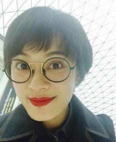 明星摘眼镜,明星们的眼镜摘下时刻