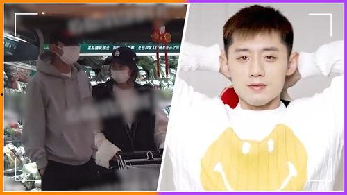 吃瓜女朋友的视频,揭秘吃瓜界的甜蜜日常